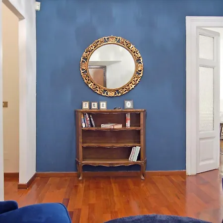 Luxury Piazza Di Spagna Apartment